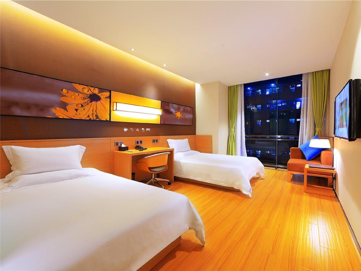 Iu Hotel Hezhou Bus Terminal Luaran gambar